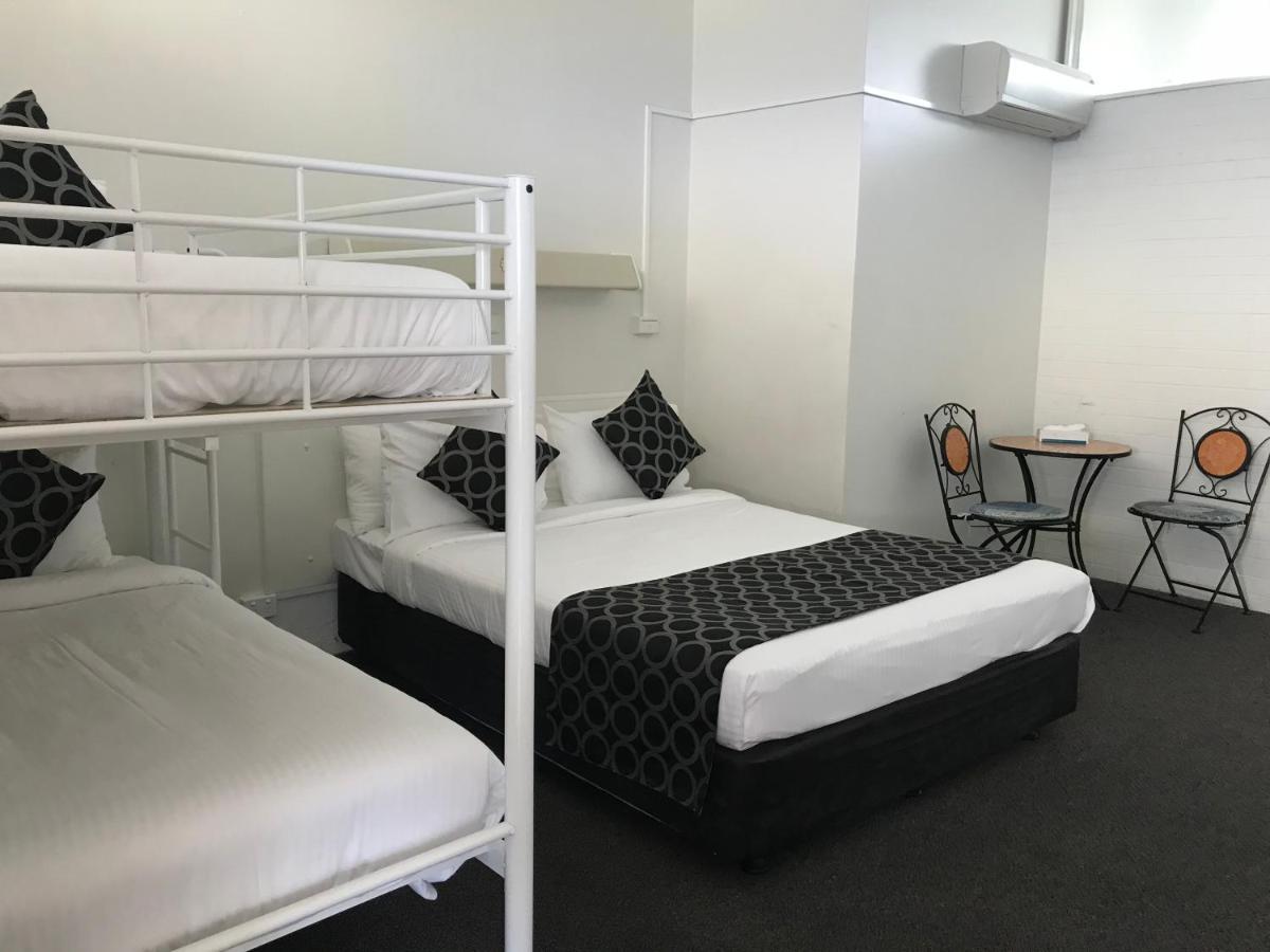 Coffs Shearwater Motel Кофс-Харбор Экстерьер фото
