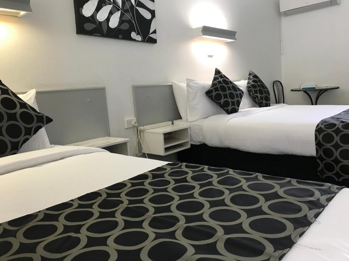 Coffs Shearwater Motel Кофс-Харбор Экстерьер фото