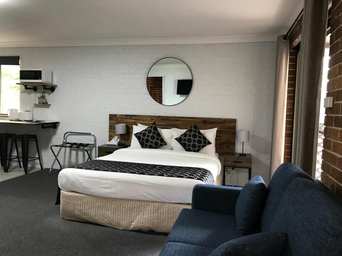 Coffs Shearwater Motel Кофс-Харбор Экстерьер фото