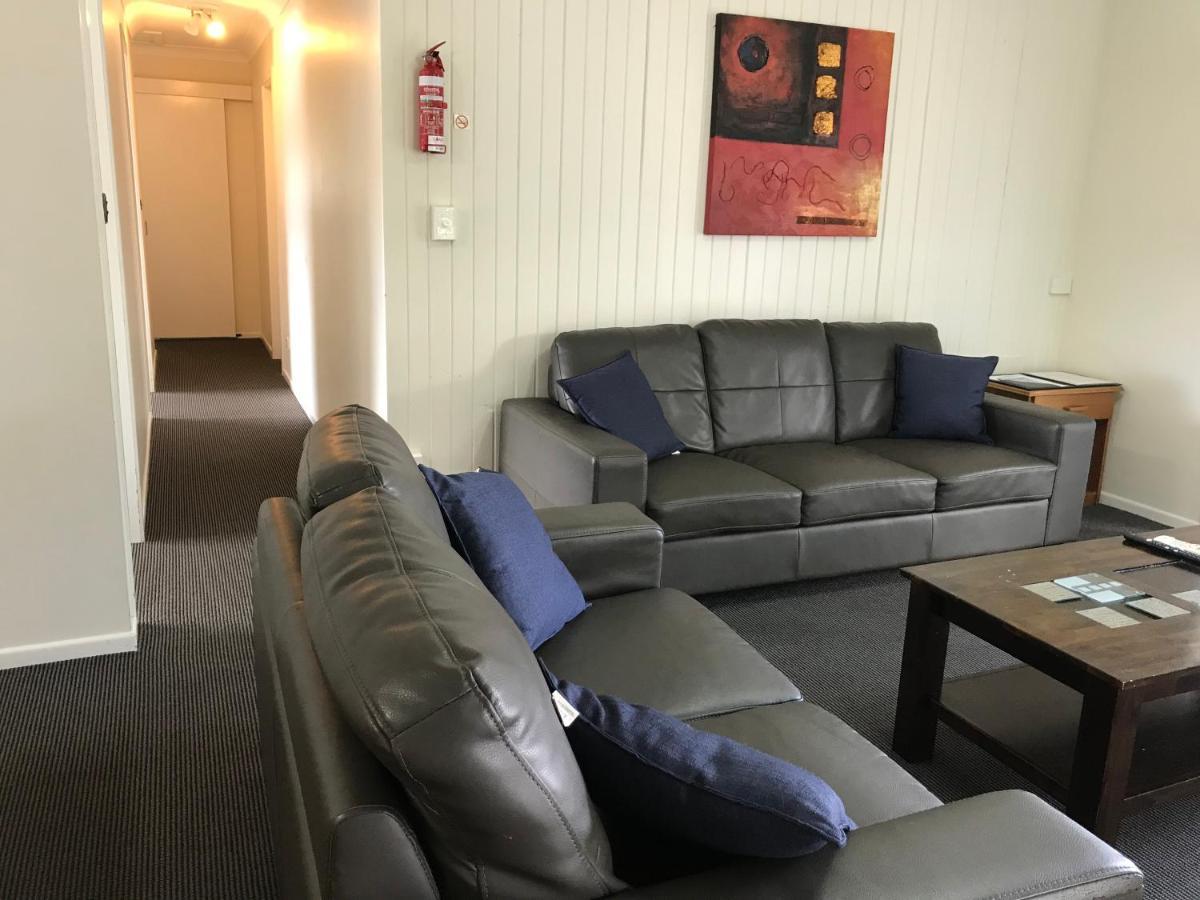 Coffs Shearwater Motel Кофс-Харбор Экстерьер фото