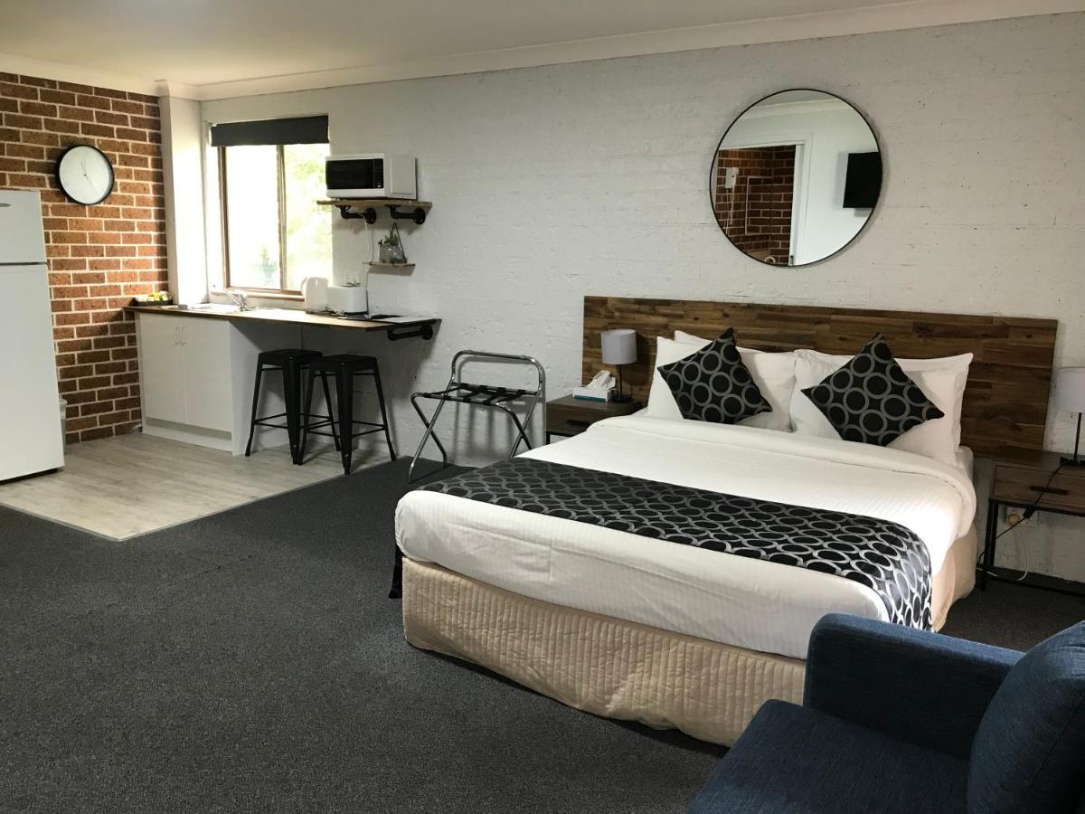 Coffs Shearwater Motel Кофс-Харбор Экстерьер фото