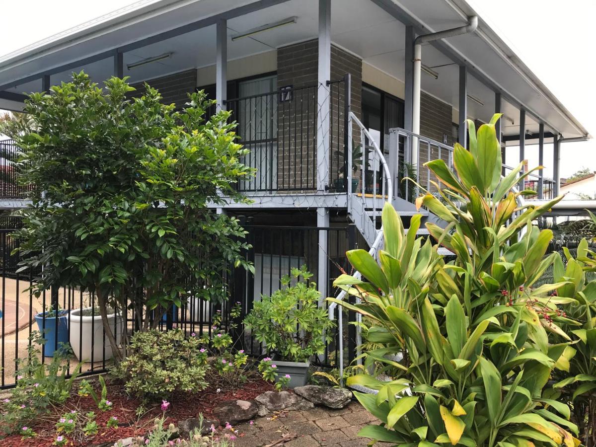 Coffs Shearwater Motel Кофс-Харбор Экстерьер фото